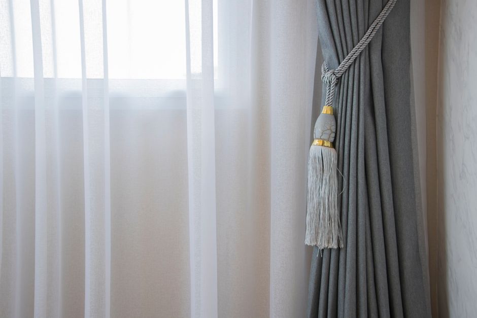 Energy-saving effects of sleek window shades. Energy-saving effects of sleek window shades.