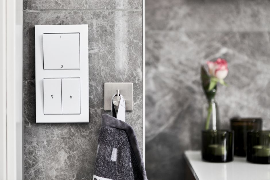 Dashboard displaying data from integrated bathroom sensors.